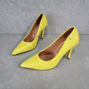 Vizzano 1184-1101 Pointy Toe Pump in Sicilian Yellow
